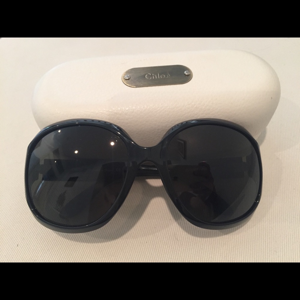 Beautiful Authentic Chloe Oversized Sunglasses - image 1